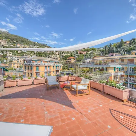 Daire Casa Sole Terrazza Con Vista Mare, Relax E Wifi