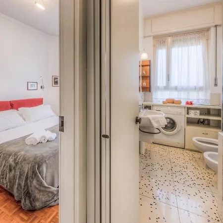 Daire Casa Sole Terrazza Con Vista Mare, Relax E Wifi *